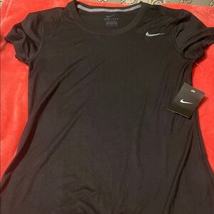 Nike Women's Black Short Sleeve Tee